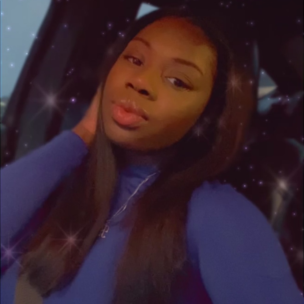 Meet your Posher, Koriuna